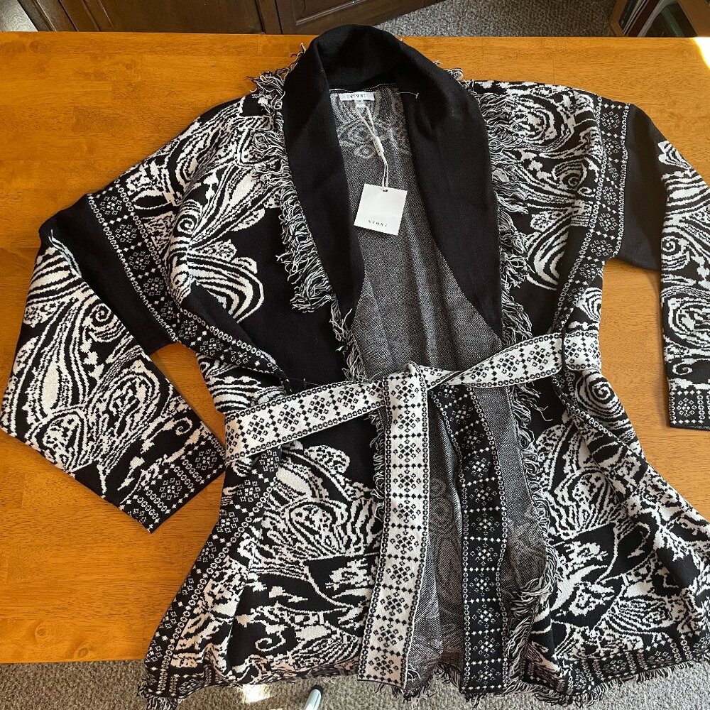 Size 1X Sioni belted sweater